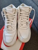 Nike hohe Sneaker Gr 40,5 Hessen - Seeheim-Jugenheim Vorschau