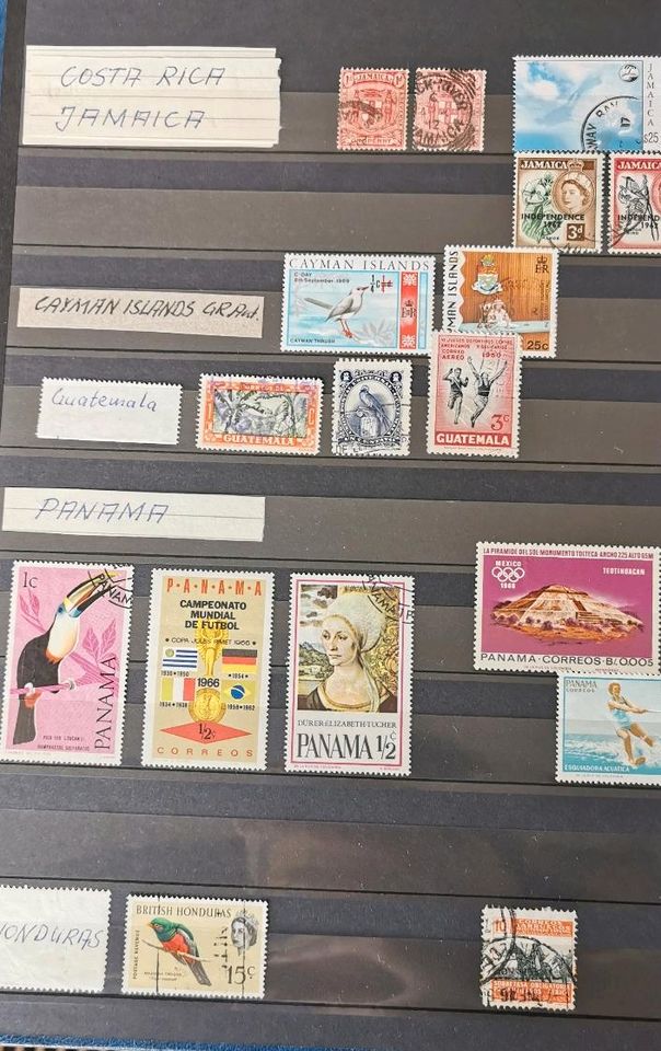 Briefmarken Sammlung aus verschiedenen Ländern in Neustadt an der Orla