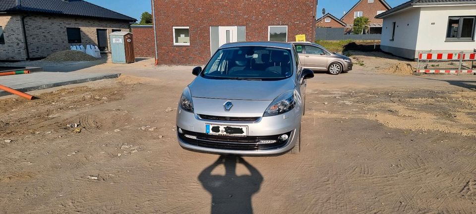 Renault scenic grand in Rheine