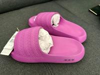 Adidas Adilette Ayoon, neu Kr. München - Haar Vorschau