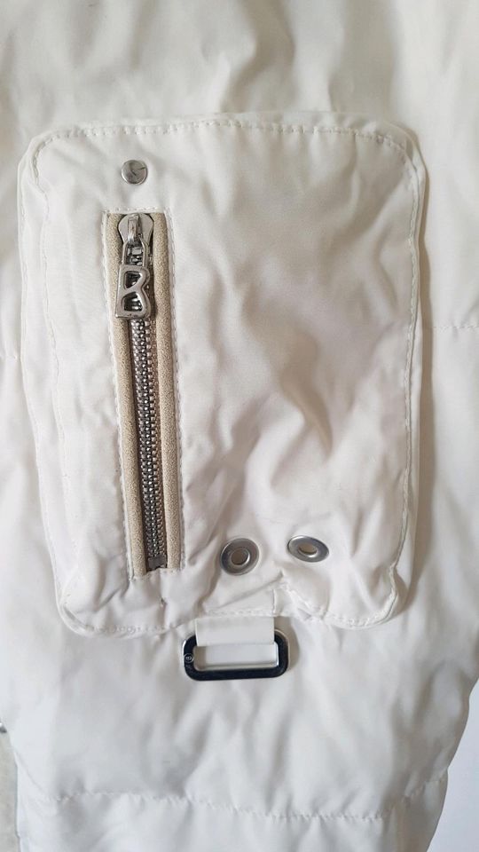 Bogner Skijacke Daunen Snowboardjacke Gr 40 42 weiß Creme in Rosenheim