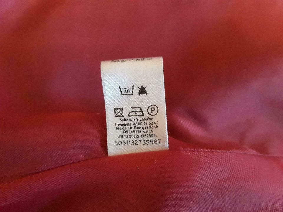 Toller Mantel schwarz rosa Gr. M L 40 42 in Peitz