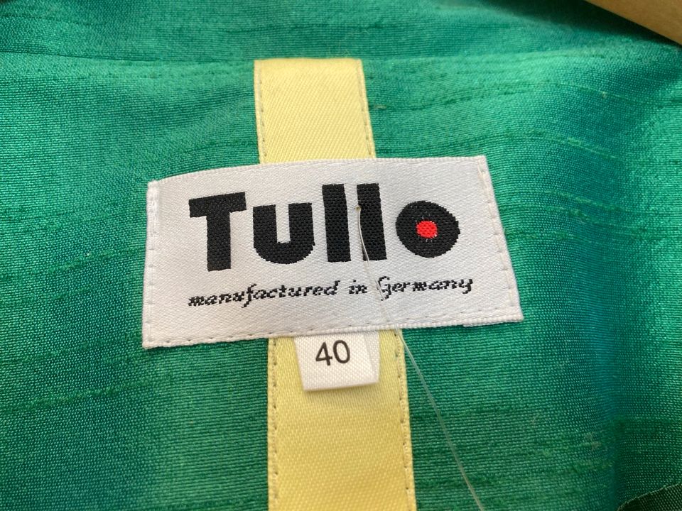 Eleganter Blazer / Cocktailjacke von Tullo, Gr. 40 grün in Frankfurt am Main