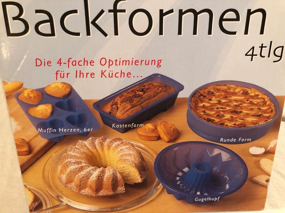 OVP: Silikon Backformen (4 Stück) in Hausach