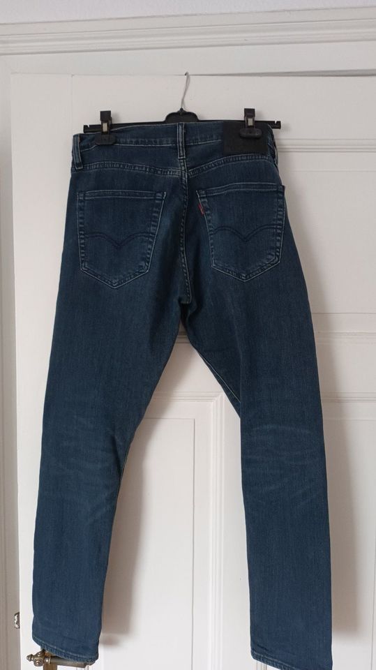 Levis top 512 steinway