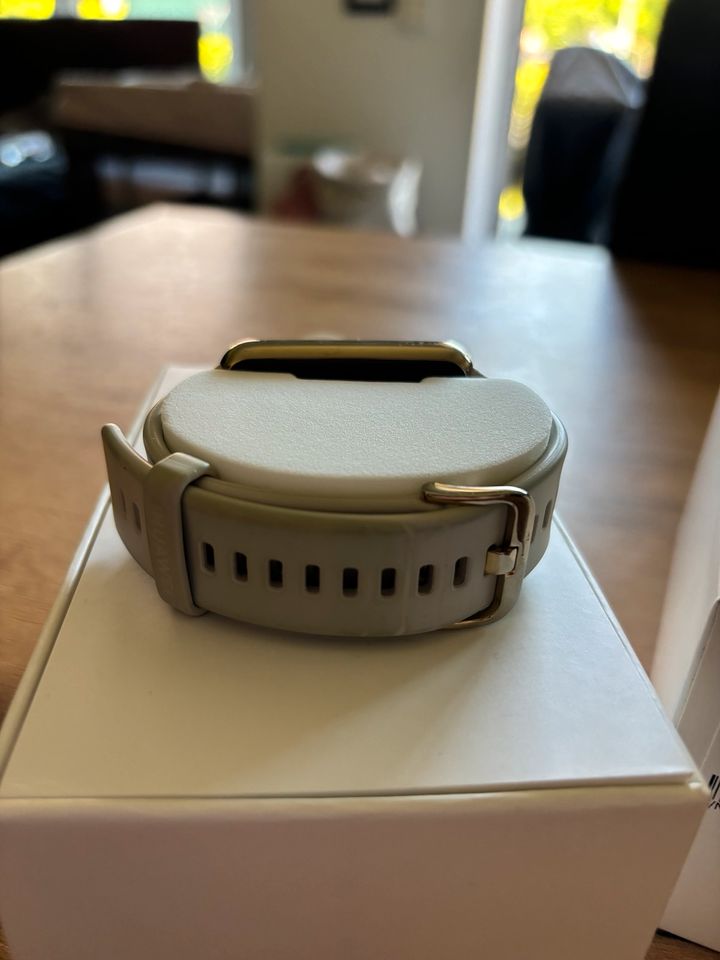 Huawei Watch Fit Elegant schneeweiß in Lingen (Ems)