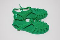 Kinder Badeschuhe Badesandalen Gr 33 wasserfest Gummi grün w. NEU Freiburg im Breisgau - Altstadt Vorschau