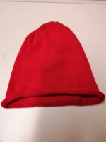 Damen Mütze gestrickt Farbe rot Material: Polyacryl Länge 20 cm Hessen - Idstein Vorschau