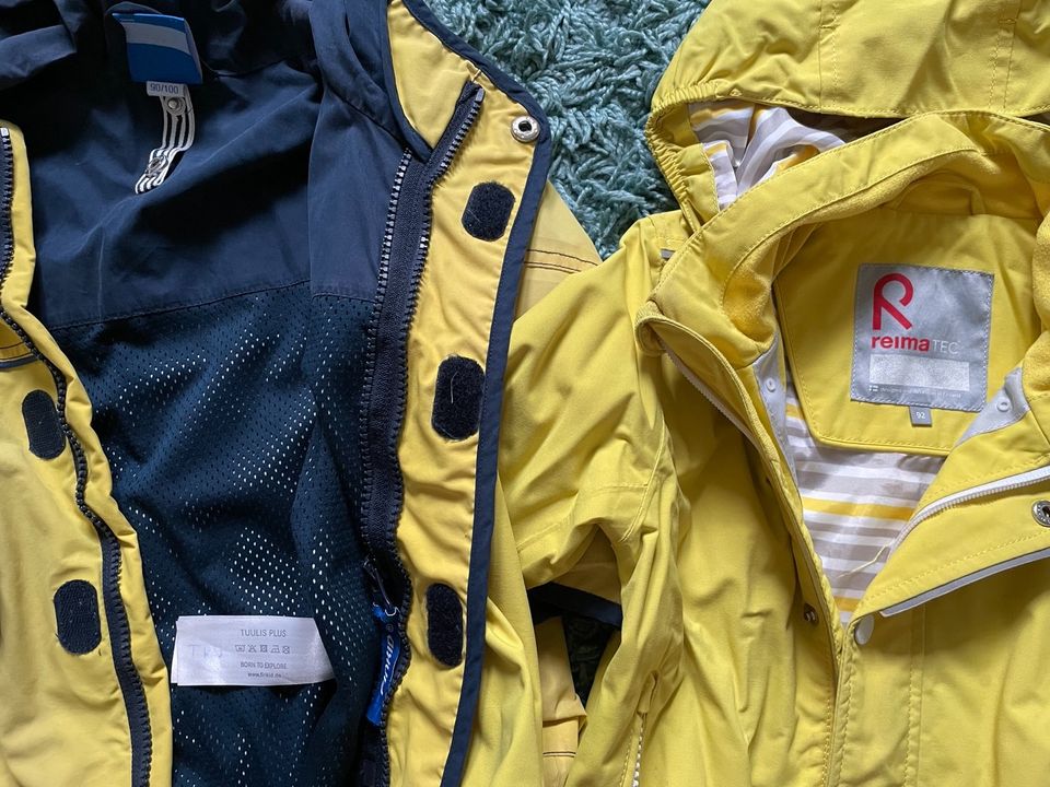 Windbreaker Regenjacke Finkid TUULIS plus Reima miniature celavi in Berlin