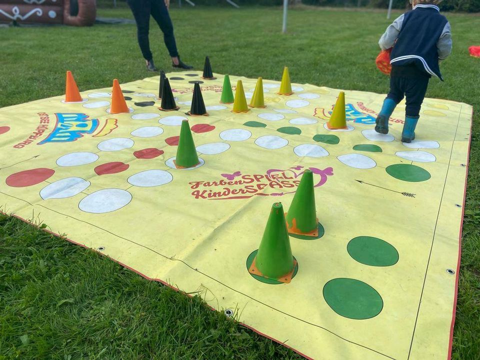 Nebelmaschine LED mit Fernbedienung, Hüpfburgen Spiele uvm mieten in Gägelow