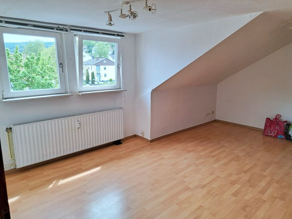 2-Zimmer Dachgeschosswohnung in Innenstadtnähe, 36199 Rotenburg in Rotenburg