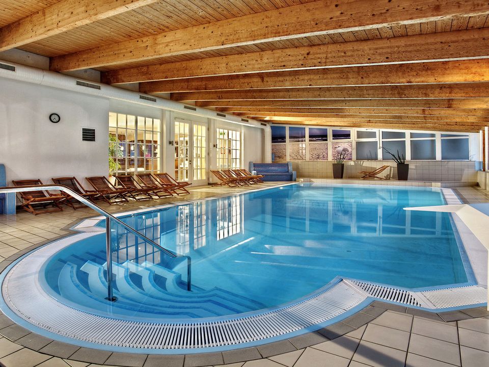 6Tg. RÜGEN  FAMILIEN-URLAUB KIDS CLUB SUITE HOTEL BINZ  lädt ein in Bad Langensalza