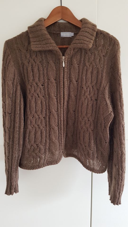 Strickjacke Pullover Jacke Jäckchen ESPRIT Größe L in München