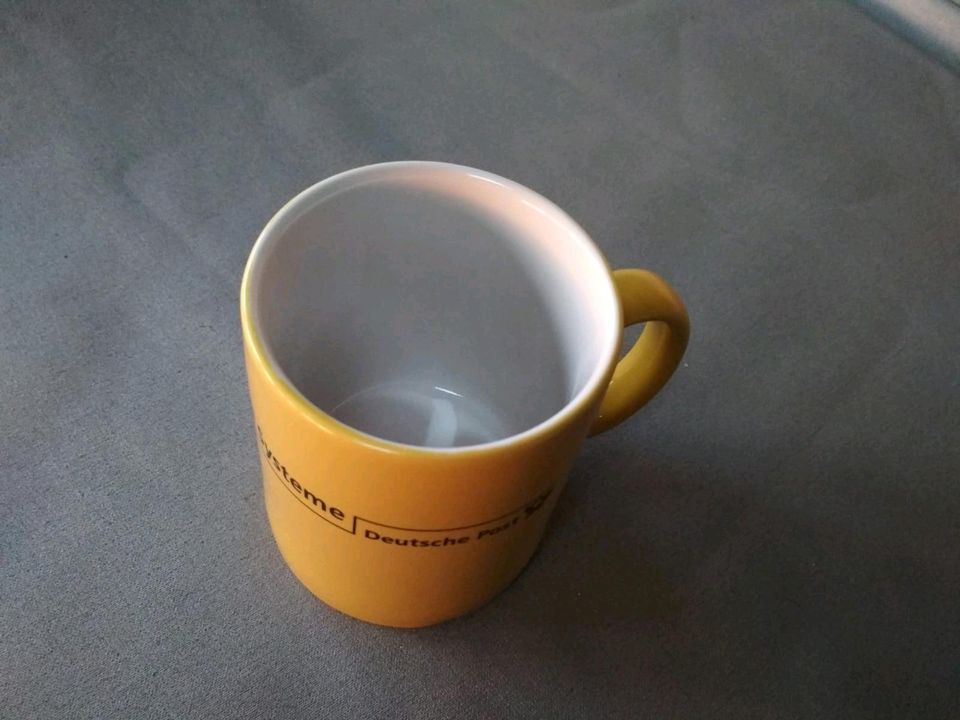 Kaffeebecher / gelbe Tasse "Deutsche Post" in Otzberg