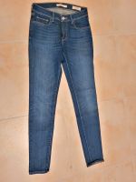 Neu original Levis blau 710 Gr 27 Hessen - Nauheim Vorschau