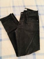Jeans von Bershka Jeans Hose  Slim Größe :38 Duisburg - Meiderich/Beeck Vorschau
