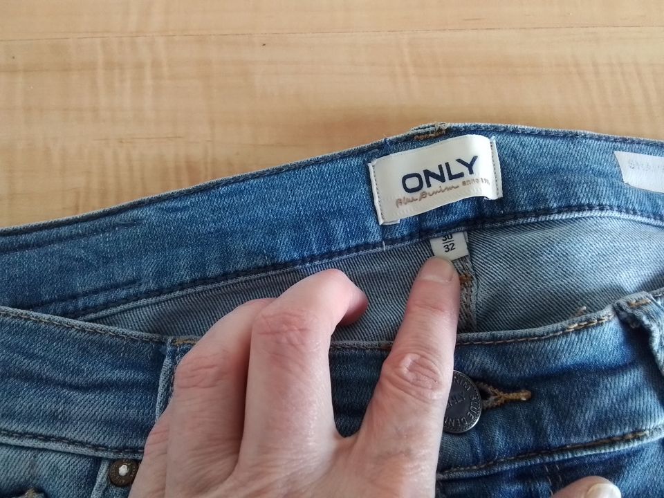 2x Jeans von H&M und ONLY in Gr. 30  je 9€ in Großsolt