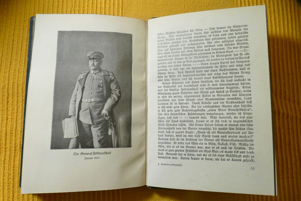 Hindenburg Biografie von 1915 plus Zugabe in Berlin