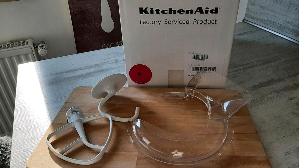 Kitchen Aid Artisan Küchenmaschine in Sinzig