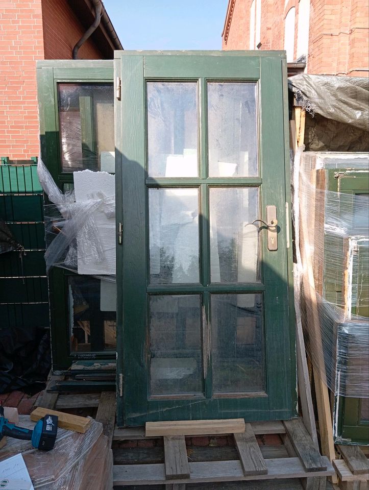 Fenster und Türen aus Rückbau in Ueckermuende