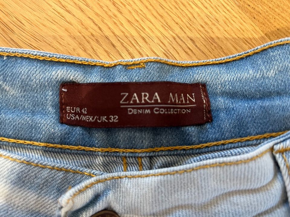 Zara Denim Jeans Shorts | Blau | Größe 32 in Friedrichshafen