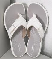CLARKS FLIP FLOPS BRINKLEY SEA CLOUDSTEPPERS GR. 41 NEU! Niedersachsen - Herzberg am Harz Vorschau
