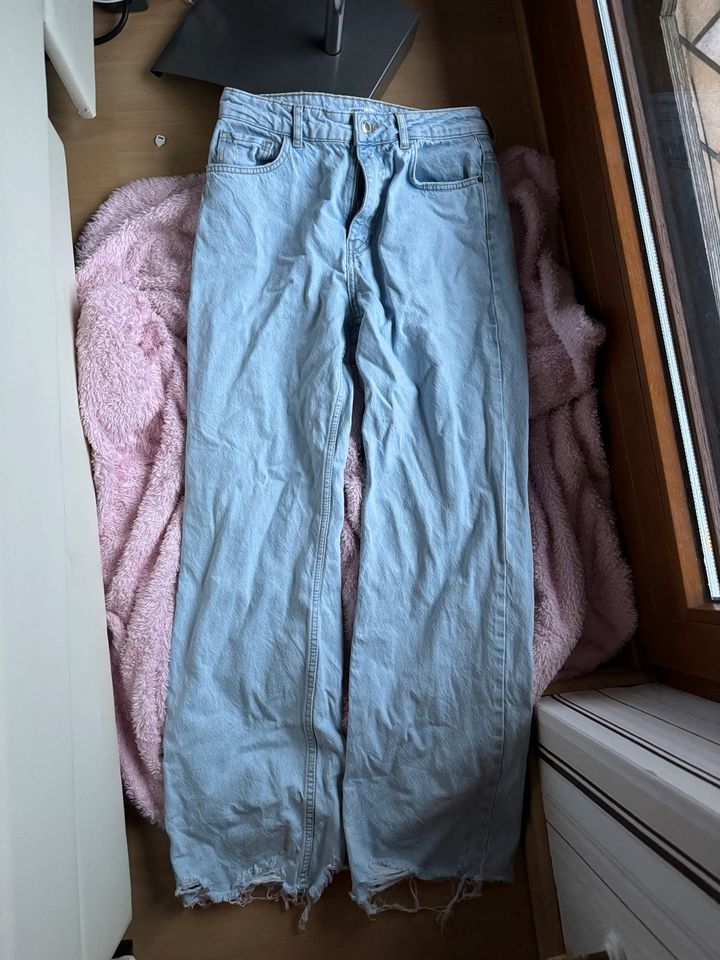 Zara straight Jeans high waist in Konken