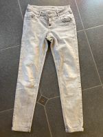 Liberty Jeans Denim in grau Gr 40 Hessen - Reiskirchen Vorschau