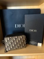 Dior Clutch Tasche (UVP 1500€, mit Zertifikat & Rechnung) Bayern - Plattling Vorschau