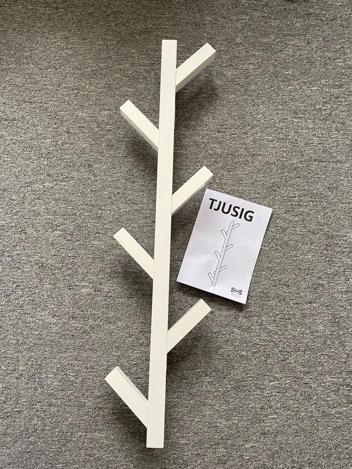 Ikea Tjusig Aufhänger 78 cm Kleiderständer Wand weiß neu in Zuchau