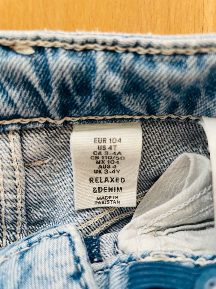 H&M Jeans Gr. 104 in Mannheim