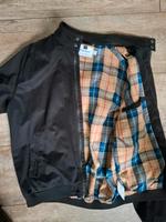 TOPMAN Schwarzer Blouson Größe M Nordrhein-Westfalen - Langenfeld Vorschau