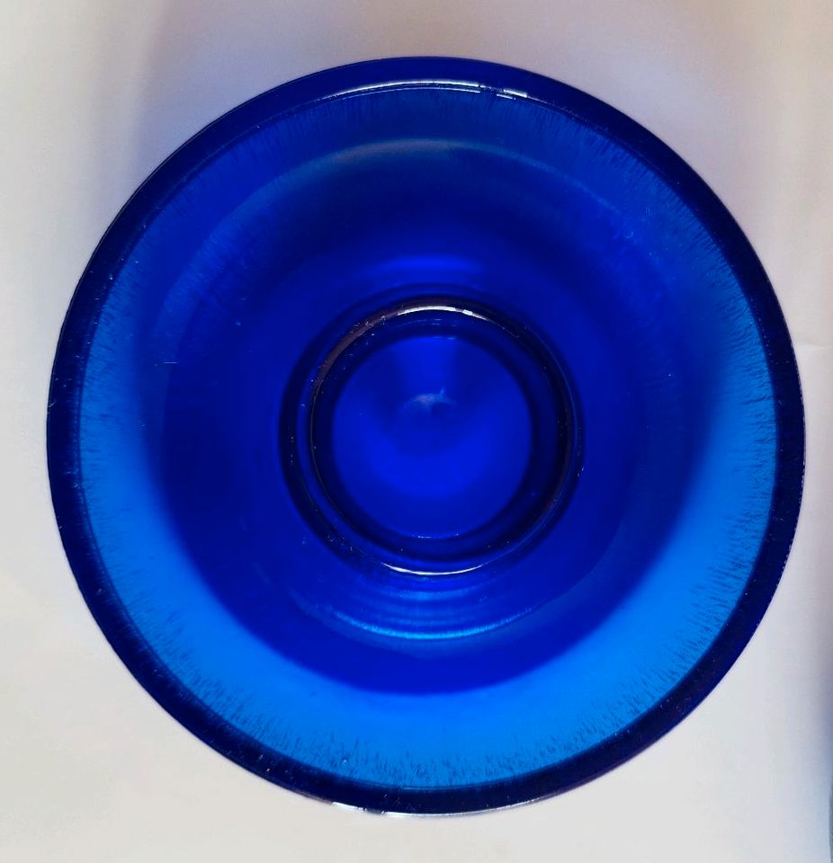 Eierbecher blaues Glas in Hirschaid