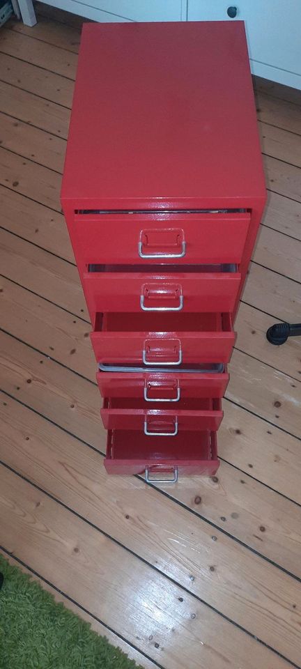 Büro Kinderzimmer Schubladenschänkchen Ikea Metall rot in Hagen