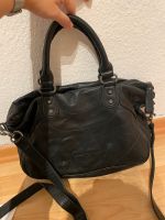 Liebeskind Esther schwarz Leder Handtasche mit Gurt zum Unhängen Frankfurt am Main - Gutleutviertel Vorschau