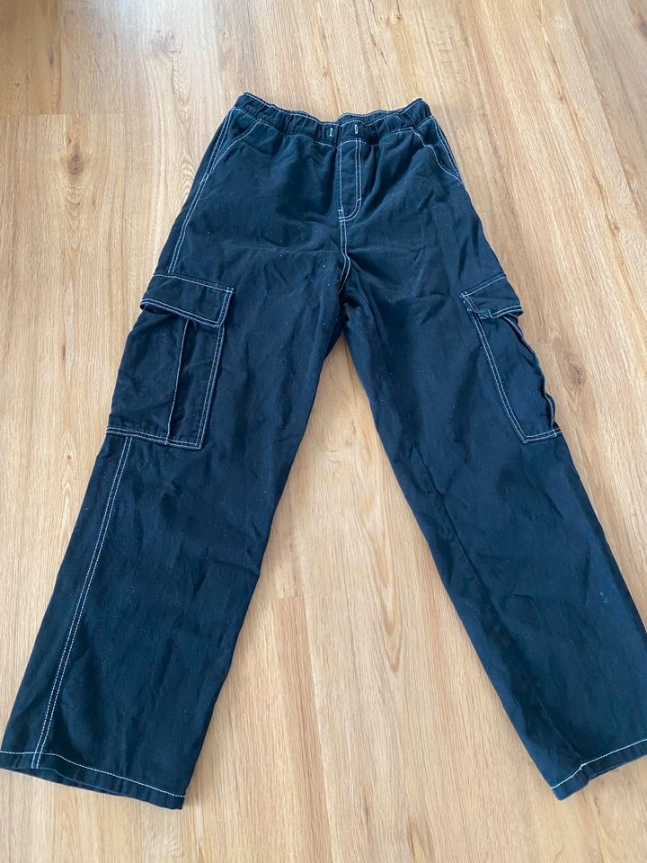 H&M Loose Fit Jeans Gr 170 Baggy Pull On schwarz - wie neu in Otzberg
