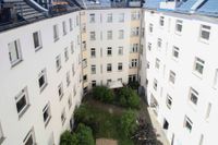 Hervorragende Lage: Dachgeschoss-Maisonettewohnung mit Balkon, ruhig im Innenhof gelegen Friedrichshain-Kreuzberg - Friedrichshain Vorschau
