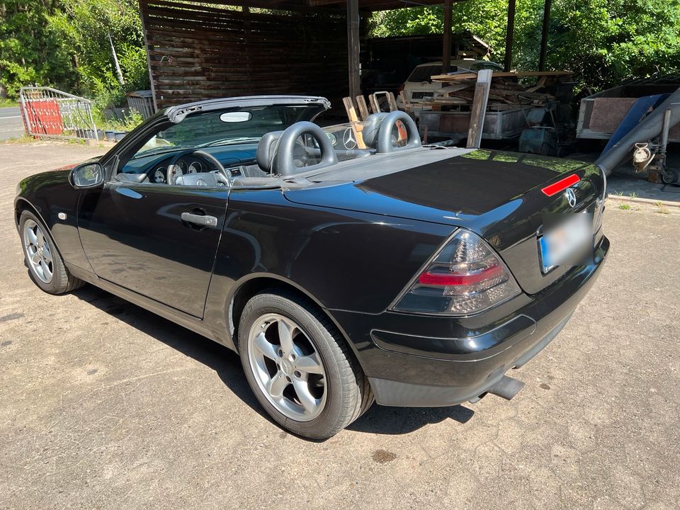 Mercedes SLK Cabrio 200 136 PS in Bad Fallingbostel