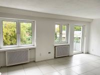 Helle und ruhige 3-ZKB-Wohnung mit Einbauküche in zentraler Lage Bayern - Augsburg Vorschau
