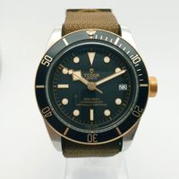 Tudor Black Bay 41mm Stahl/Gold Natoband Ref.:79733N aus 2023 Kiel - Mitte Vorschau