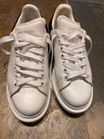 Alexander McQueen sneakers Weiss 39 plateau Leder Bayern - Hallbergmoos Vorschau