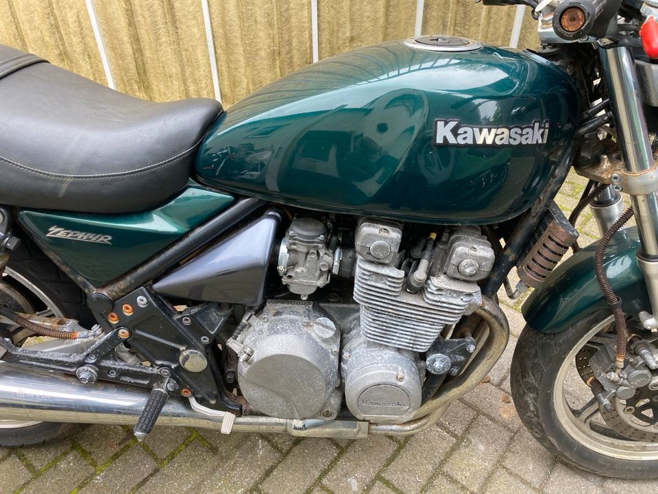 Kawasaki Zephyr 550 aus 4/1993 mit nur 24000 Kilometern in Bochum