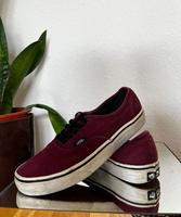 Vans Authentic Bordeaux – Klassiker in Weinrot, Gr. 40 Berlin - Schöneberg Vorschau