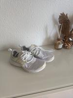 Nike Sneaker – Damen – Größe 38,5 – Weiß Köln - Nippes Vorschau