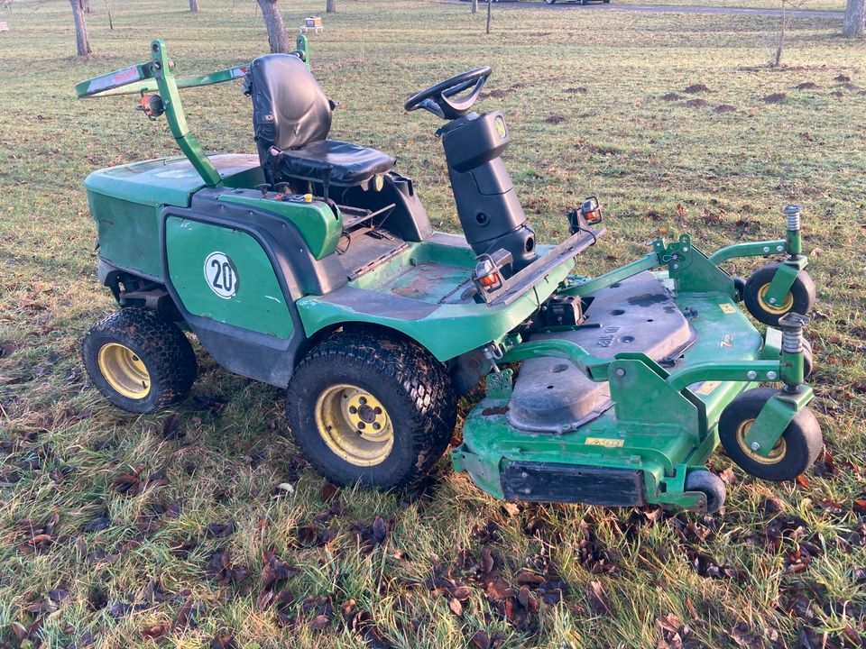 John Deere Frontmäher 1565 Allrad Diesel 72 Zoll Mulch mähwerk in Böblingen