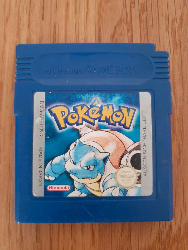 Nintendo Gameboy Color grün Pokemon blaue Edition in Flensburg