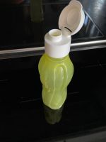 Tupperware Trinkflasche ECO EASY 750ml Grün  Neuer Deckel Nordrhein-Westfalen - Kamen Vorschau