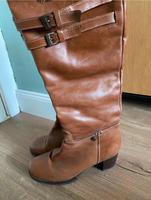 Stiefel Tommy Hilfiger Größe 40 Cognac Berlin - Treptow Vorschau