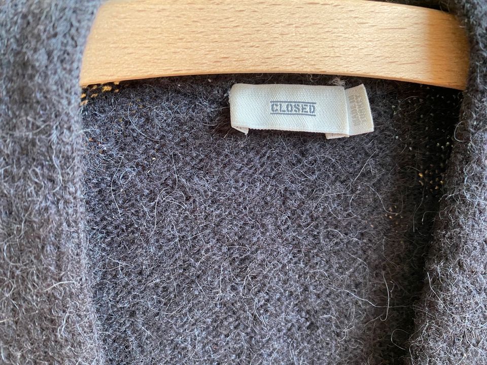 Closed Cardigan Gr.XS in Ritterhude