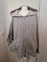Grauer Pullover/Zipper aus Italien Nordrhein-Westfalen - Frechen Vorschau